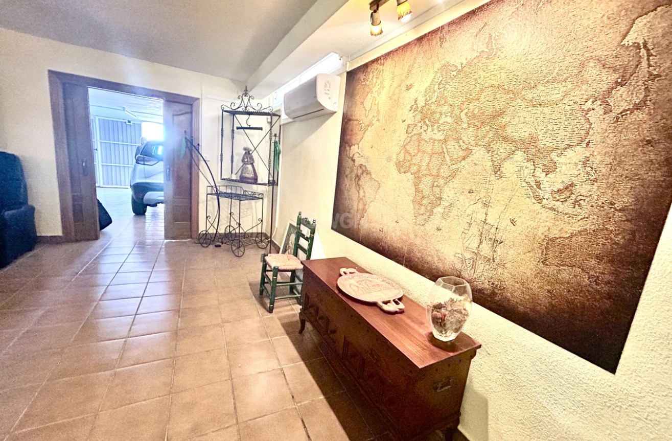 Resale - Villa - La Mata - Costa Blanca