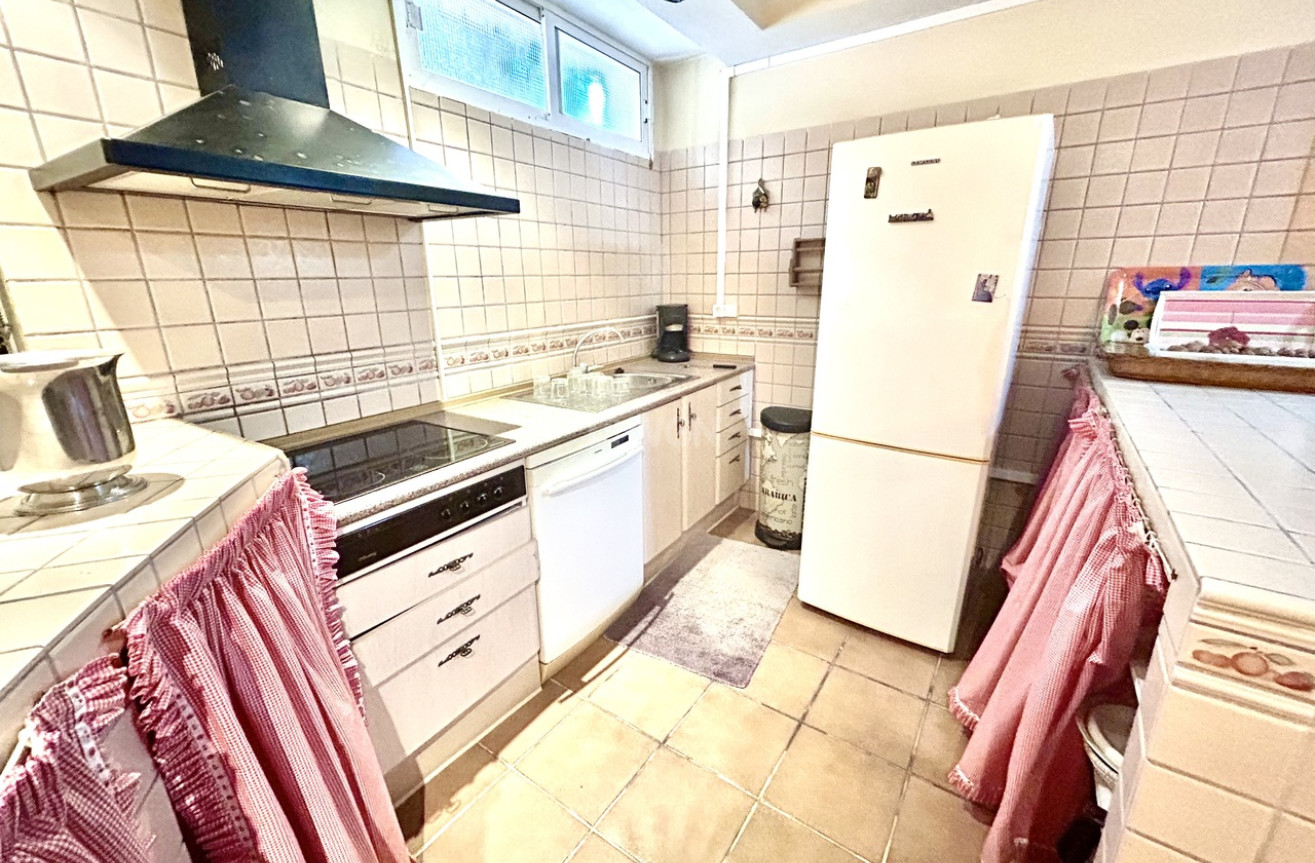 Resale - Villa - La Mata - Costa Blanca