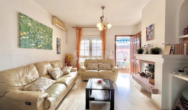 Resale - Apartment / flat - Playa Flamenca - Costa Blanca