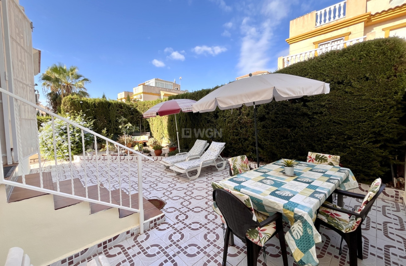 Resale - Apartment / flat - Playa Flamenca - Costa Blanca