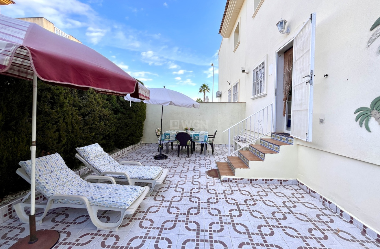 Resale - Apartment / flat - Playa Flamenca - Costa Blanca
