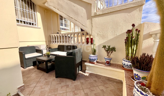 Resale - Apartment / flat - Playa Flamenca - Costa Blanca