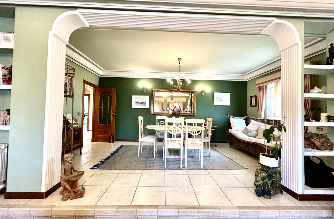 Resale - Villa - La Mata - Costa Blanca