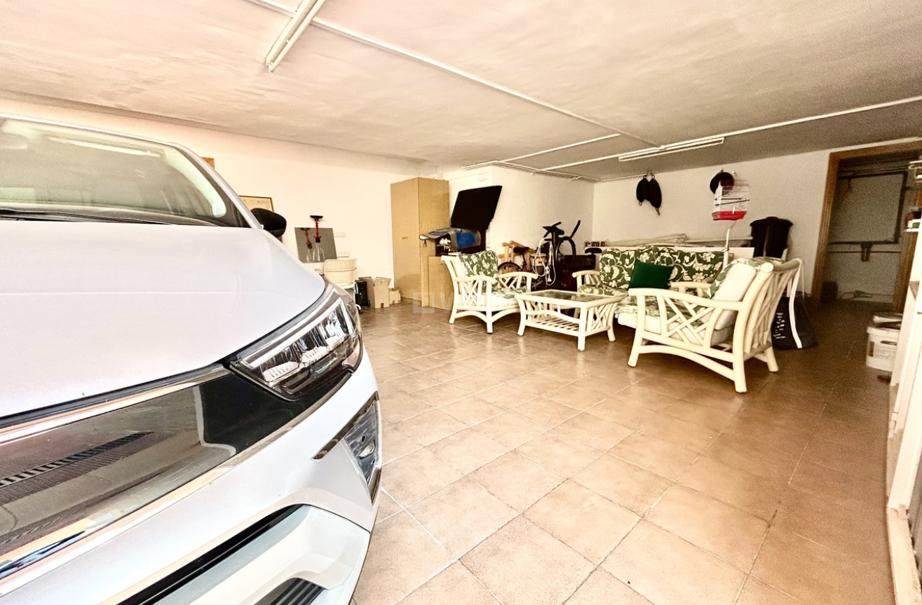 Resale - Villa - La Mata - Costa Blanca