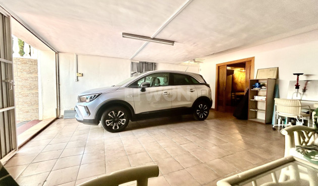 Resale - Villa - La Mata - Costa Blanca