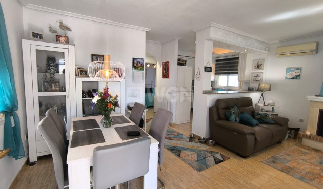 Resale - Villa - El Raso - Costa Blanca