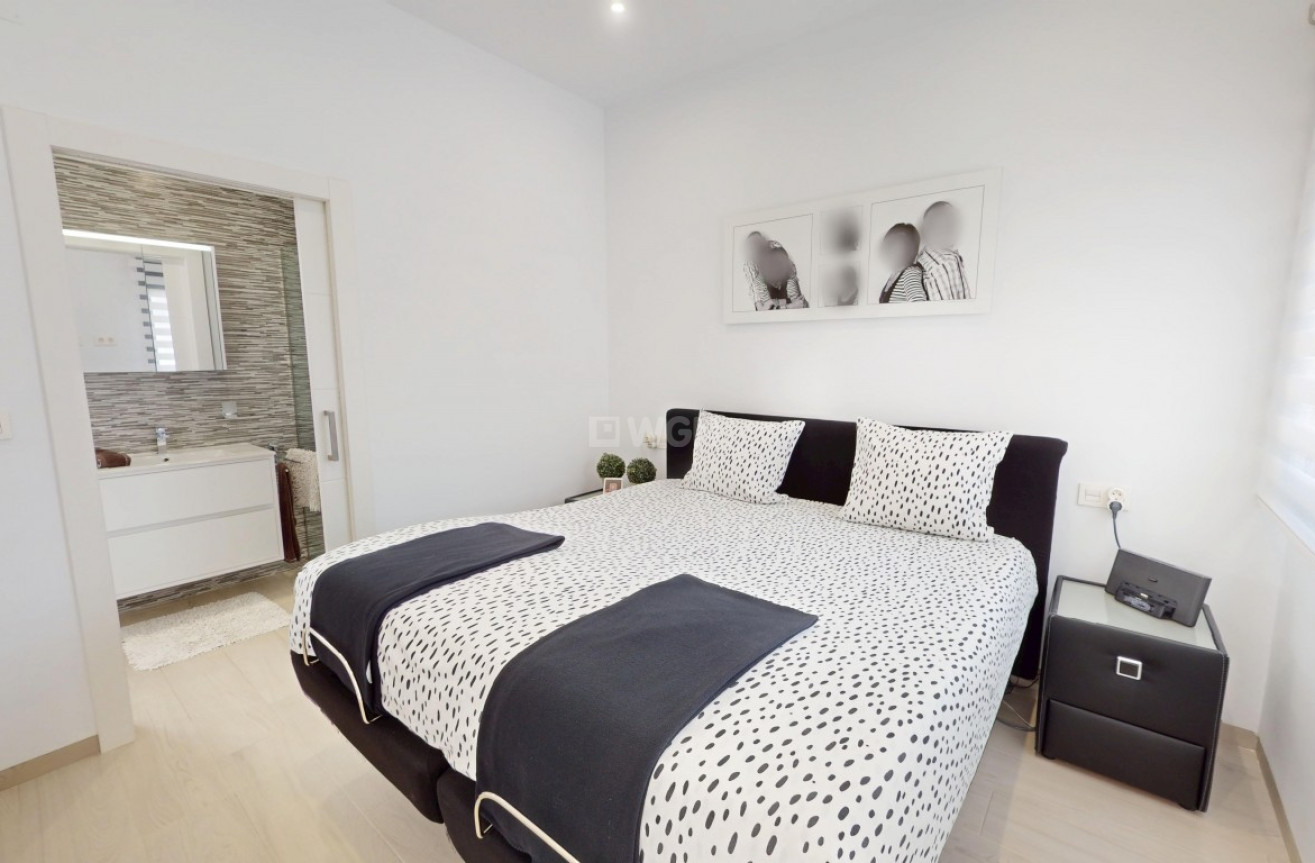 Resale - Villa - Los Alcázares - Costa Calida