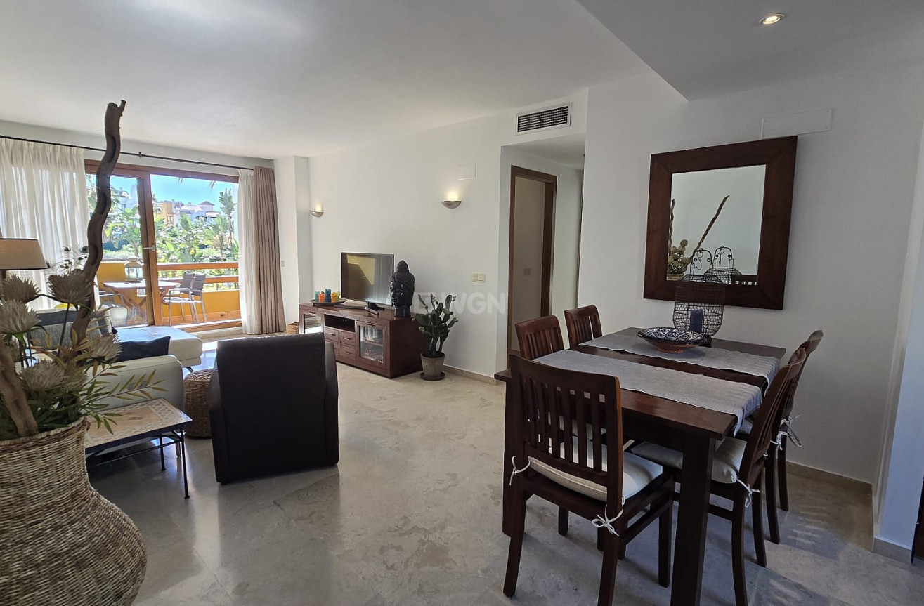Resale - Apartment / flat - Punta Prima - Costa Blanca