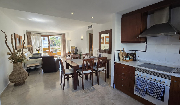 Resale - Apartment / flat - Punta Prima - Costa Blanca