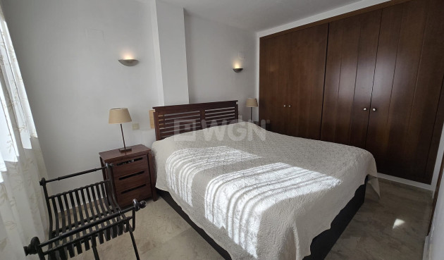 Resale - Apartment / flat - Punta Prima - Costa Blanca