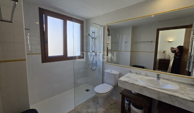 Resale - Apartment / flat - Punta Prima - Costa Blanca