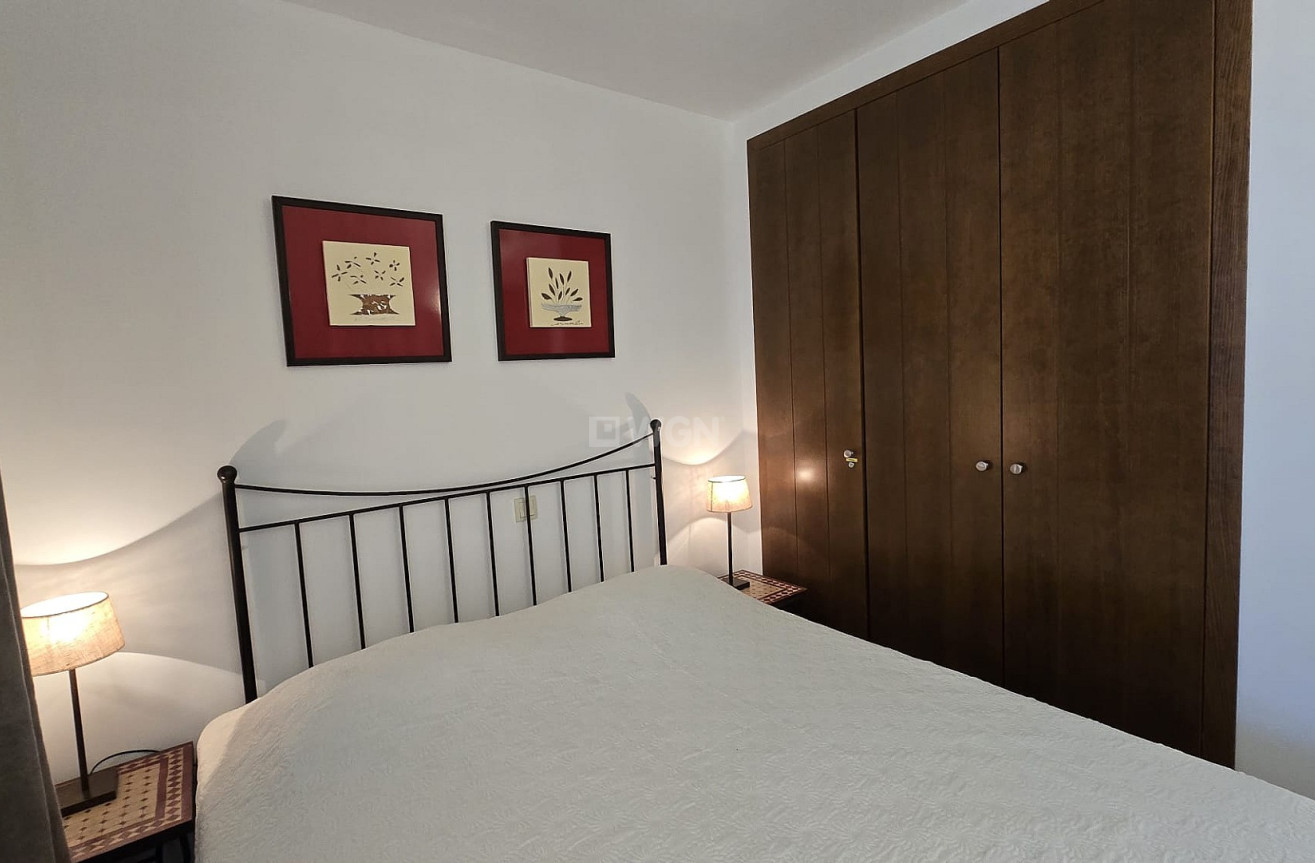 Resale - Apartment / flat - Punta Prima - Costa Blanca