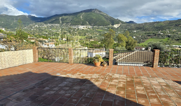 Reventa - Villa - Alcaucín - Inland