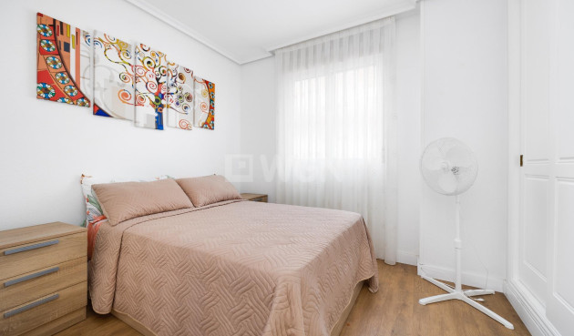Resale - Apartment / flat - Torrevieja - Centro