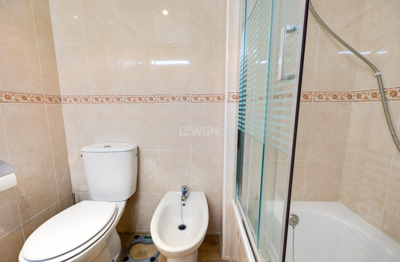 Resale - Apartment / flat - Torrevieja - Centro