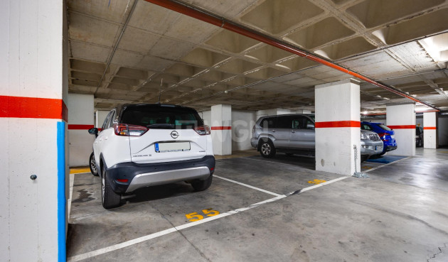 Resale - Apartment / flat - Torrevieja - Centro