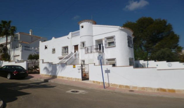 Resale - Villa - Villamartin - Costa Blanca