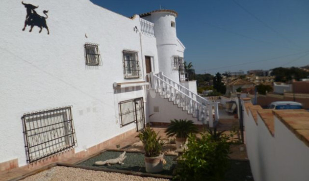 Resale - Villa - Villamartin - Costa Blanca