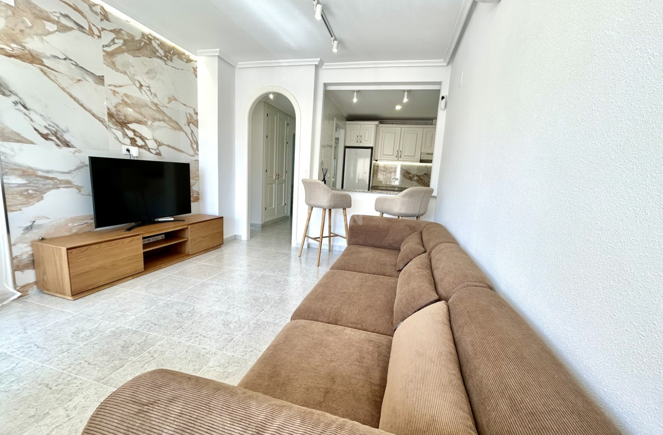 Resale - Apartment / flat - Campoamor - Costa Blanca