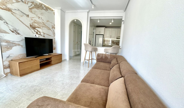 Resale - Apartment / flat - Campoamor - Costa Blanca