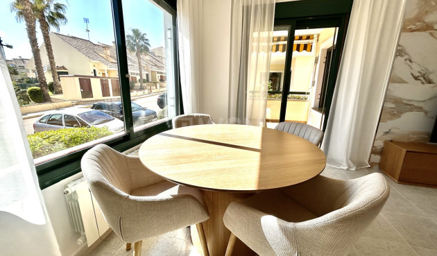 Resale - Apartment / flat - Campoamor - Costa Blanca