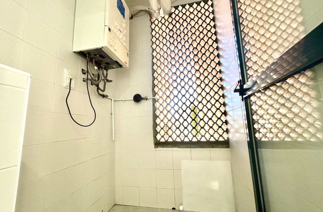 Resale - Apartment / flat - Campoamor - Costa Blanca