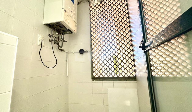 Resale - Apartment / flat - Campoamor - Costa Blanca