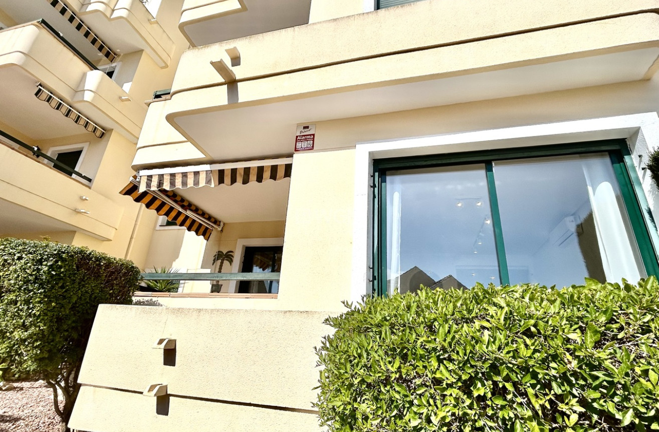 Resale - Apartment / flat - Campoamor - Costa Blanca