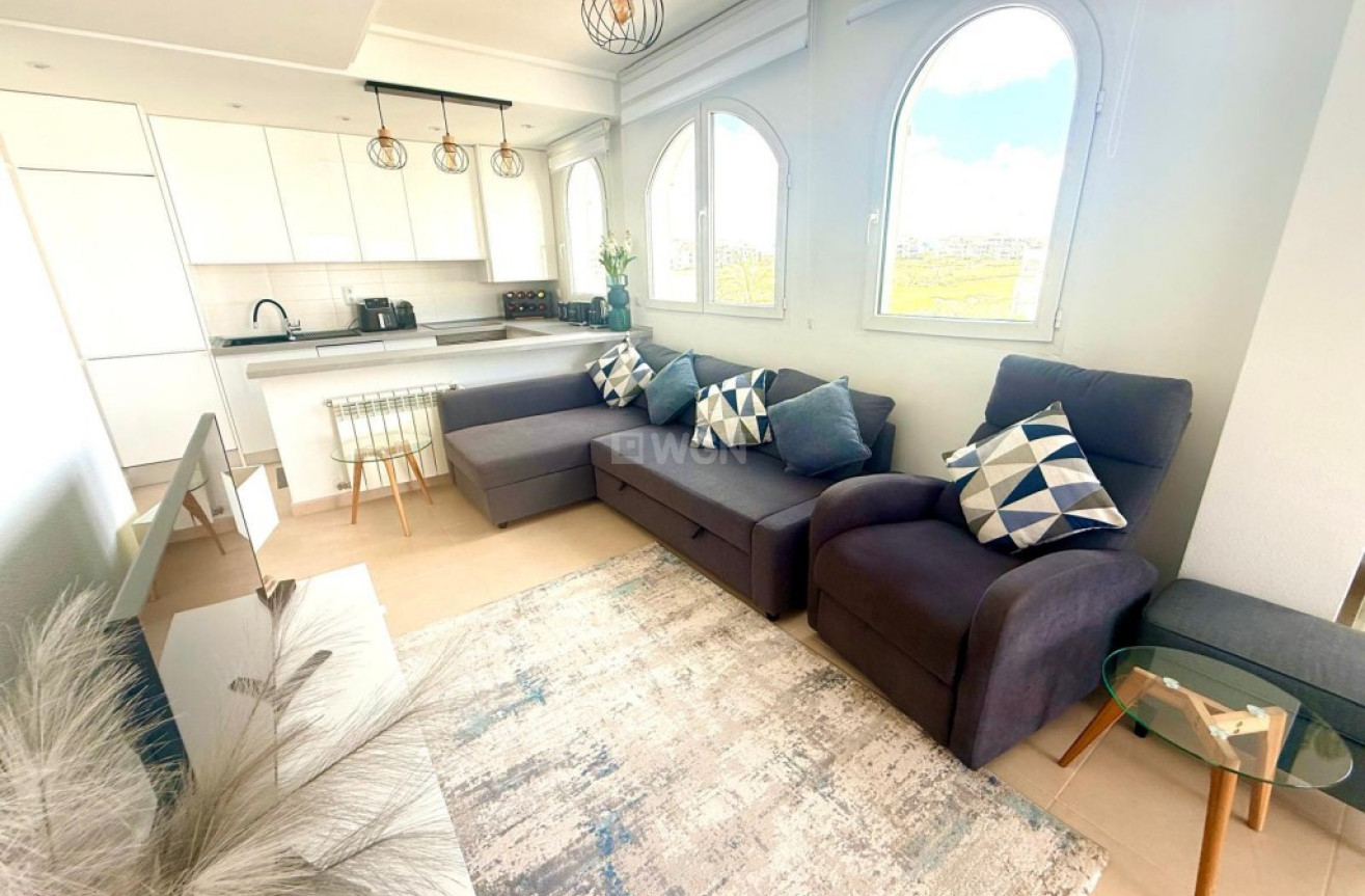 Resale - Penthouse - Hacienda Riquelme Golf Resort - Inland