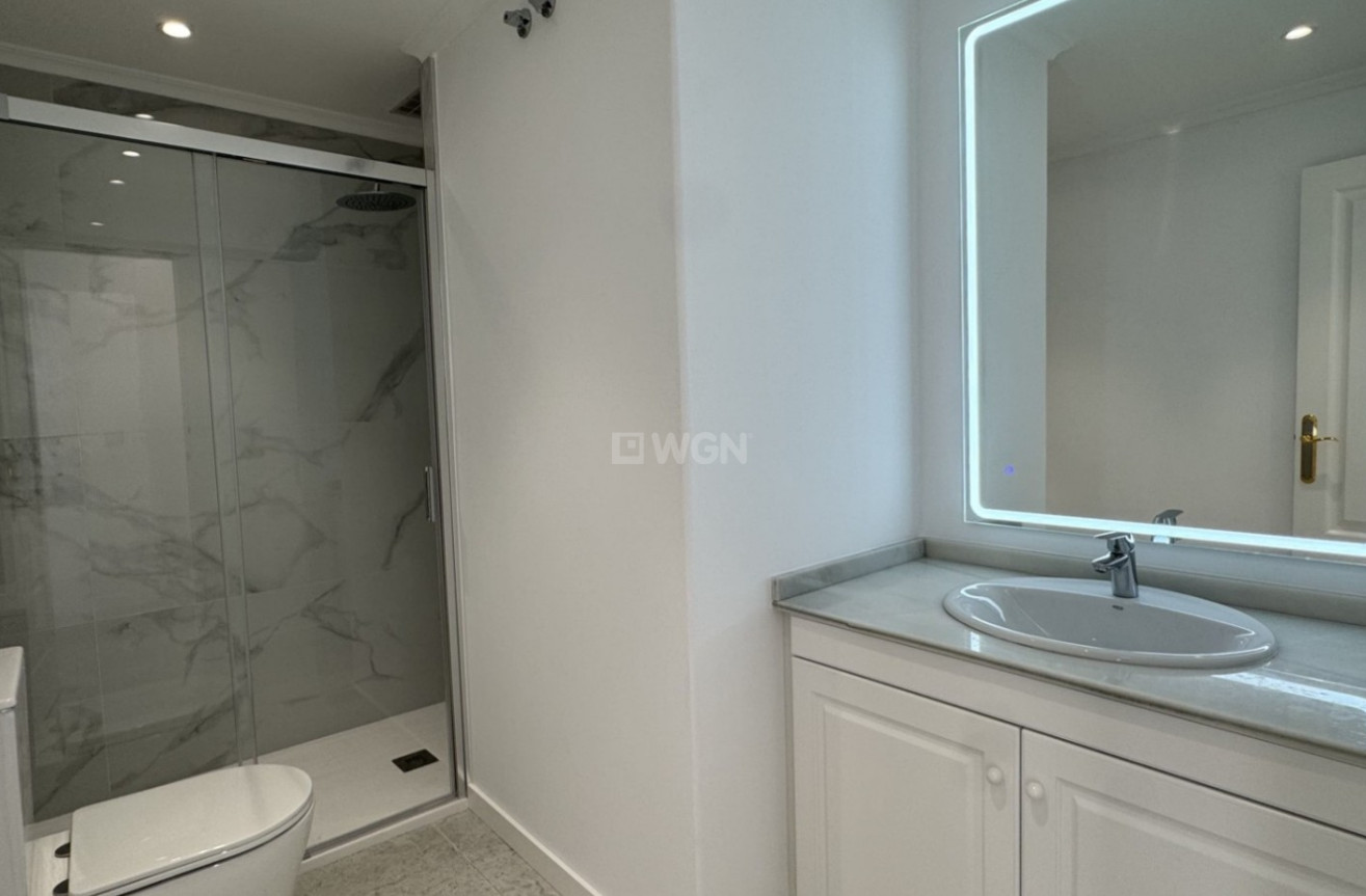 Resale - Apartment / flat - Orihuela Costa - Costa Blanca