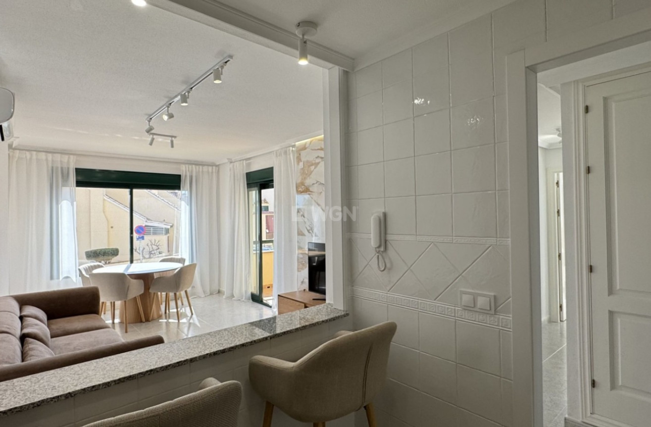 Resale - Apartment / flat - Orihuela Costa - Costa Blanca