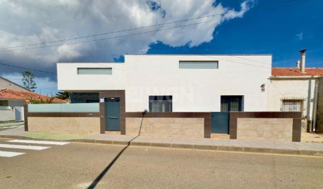 Resale - Villa - Pilar de la Horadada - Torre De La Horadada