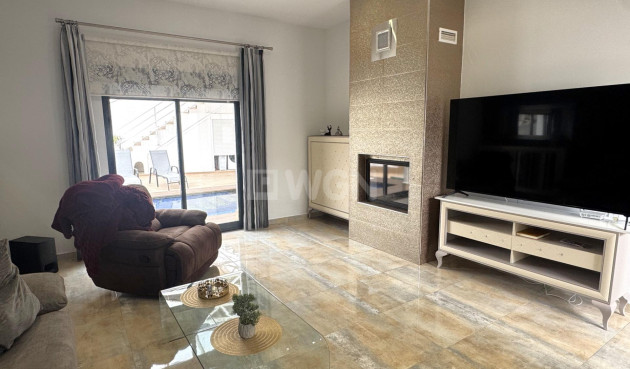 Resale - Villa - Pilar de la Horadada - Torre De La Horadada