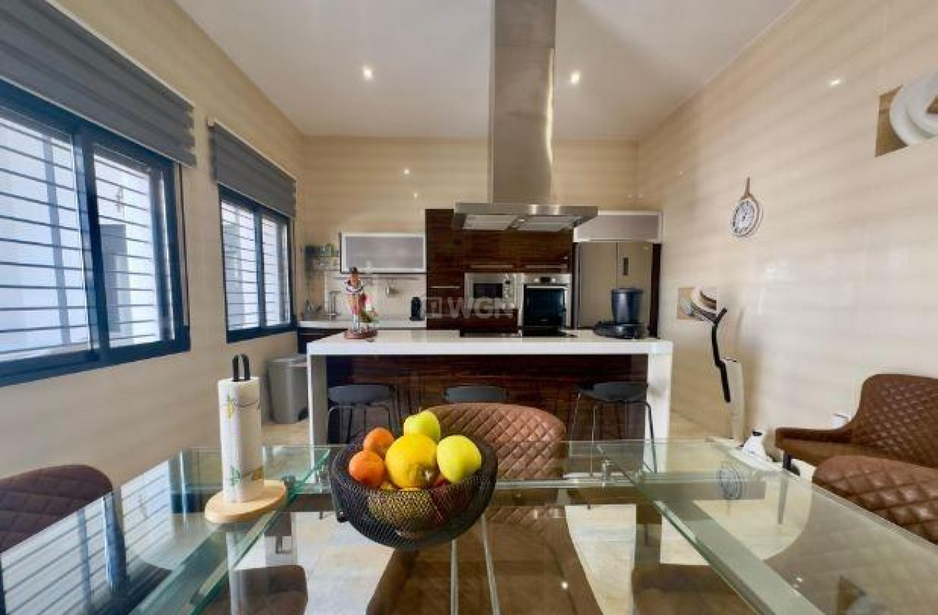 Resale - Villa - Pilar de la Horadada - Torre De La Horadada