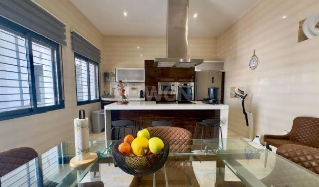 Resale - Villa - Pilar de la Horadada - Torre De La Horadada