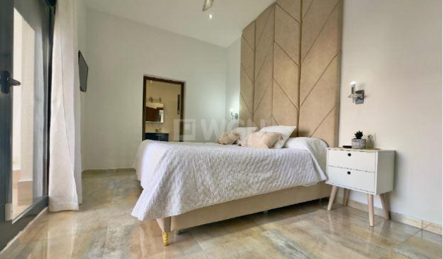 Resale - Villa - Pilar de la Horadada - Torre De La Horadada