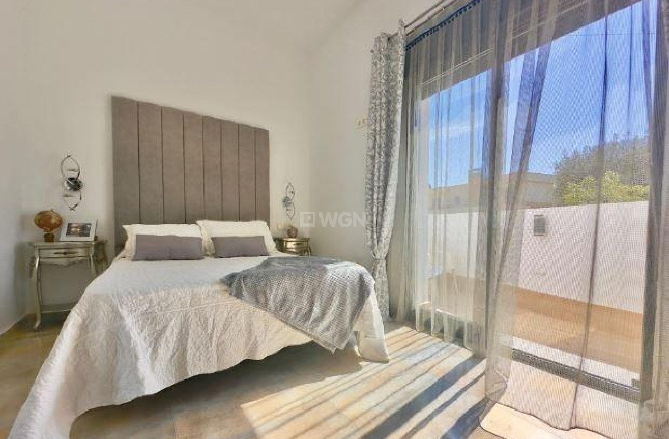 Resale - Villa - Pilar de la Horadada - Torre De La Horadada