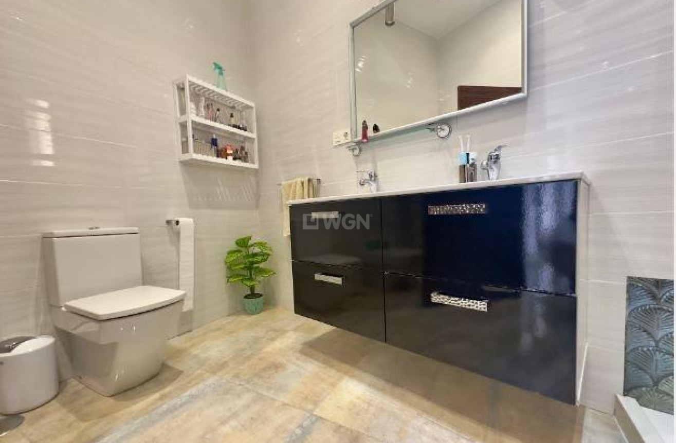 Resale - Villa - Pilar de la Horadada - Torre De La Horadada