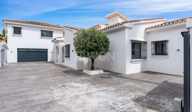 Resale - Villa - Benahavís - Cortés