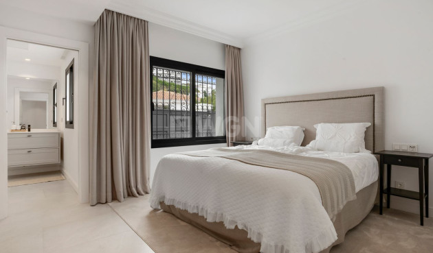 Resale - Villa - Benahavís - Cortés