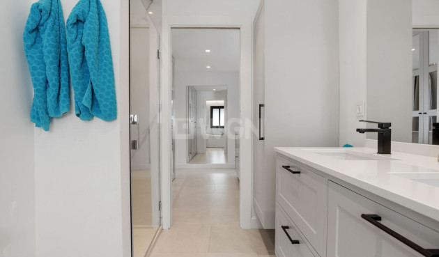 Resale - Villa - Benahavís - Cortés