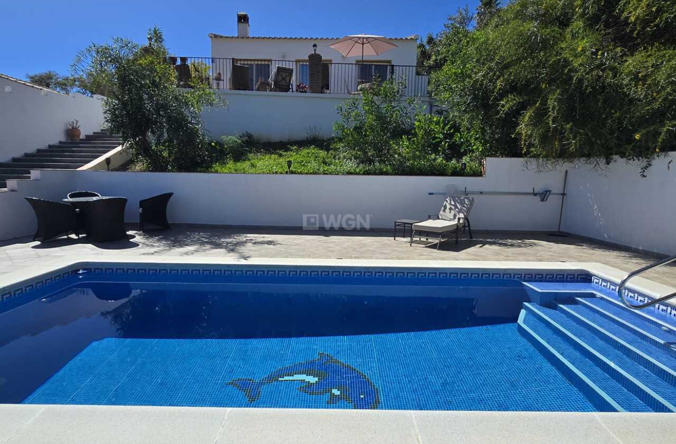 Resale - Villa - Vinuela - Inland