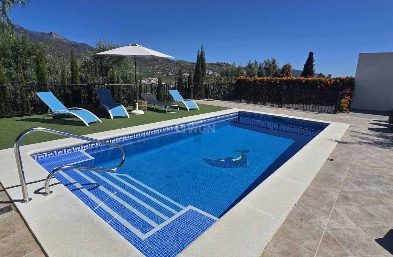 Resale - Villa - Vinuela - Inland