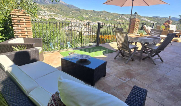 Resale - Villa - Vinuela - Inland