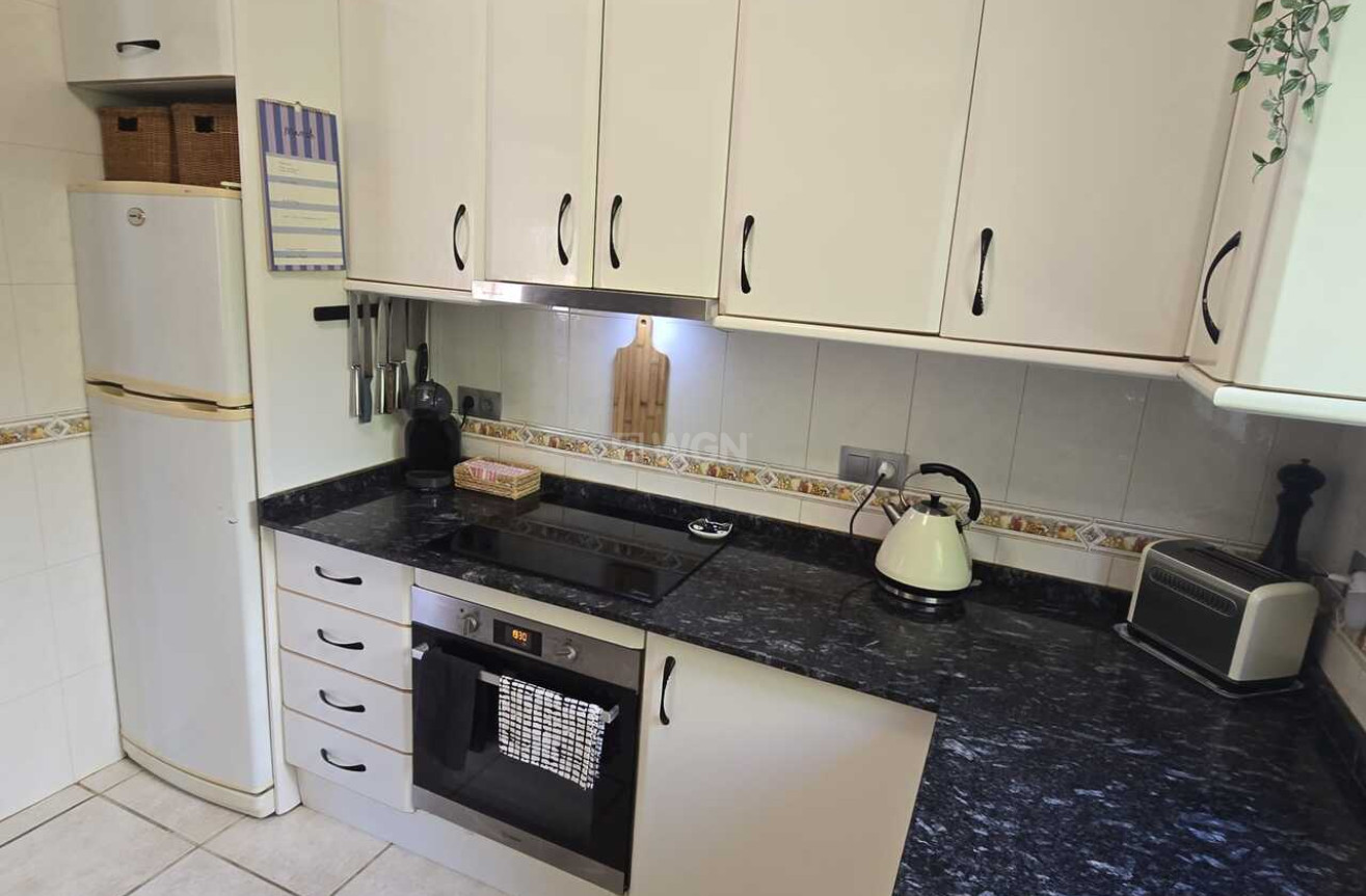 Resale - Villa - Vinuela - Inland