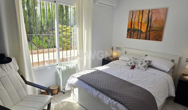 Resale - Villa - Vinuela - Inland