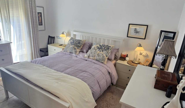 Resale - Villa - Vinuela - Inland