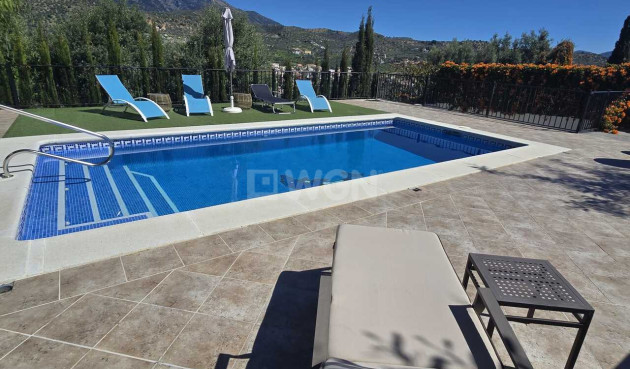 Resale - Villa - Vinuela - Inland