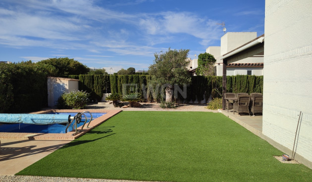 Resale - Villa - Peraleja Golf - Inland