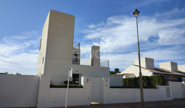 Resale - Villa - Peraleja Golf - Inland